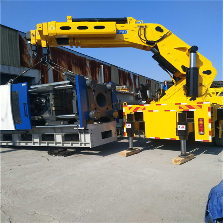 万全县 大吨位折臂吊出租费用解析：一小时租赁多少钱