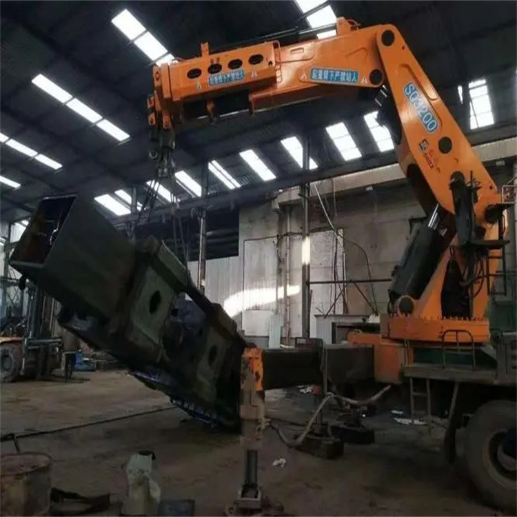 万全县200吨折臂吊出租